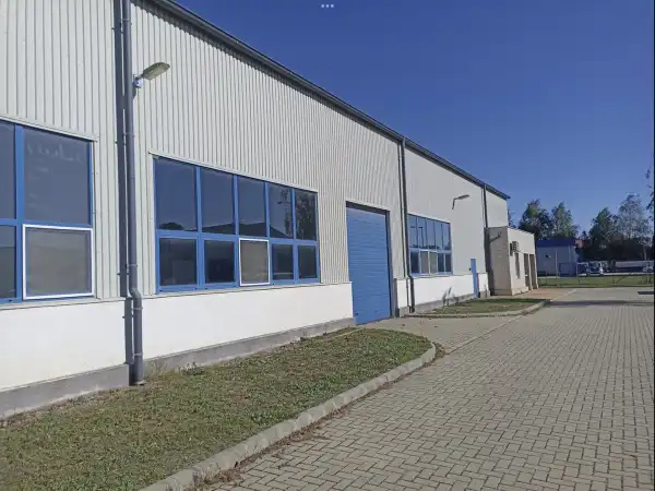 Kiadó csarnok, Békéscsaba 858 m² 1.30 M Ft/hó