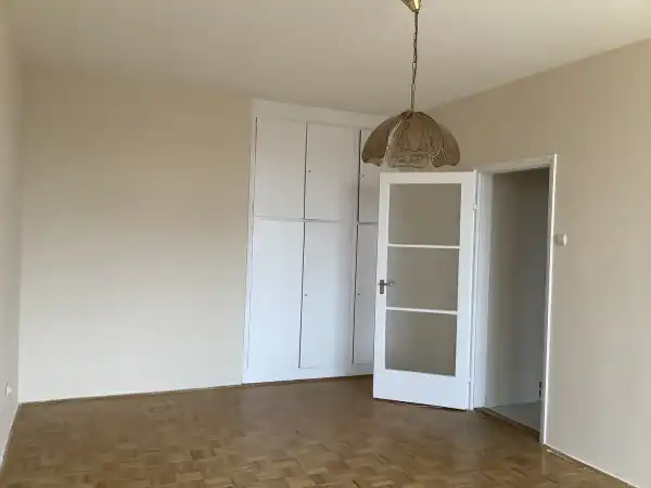 Kiadó téglalakás, Békéscsaba 1+1 szoba 42 m² 80 E Ft/hó