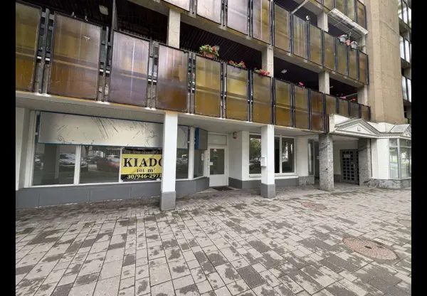 Kiadó üzlet, Békéscsaba 101 m² 400 E Ft/hó